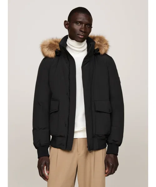 Пуховик Rockie-бомбер Regular fit Tommy Hilfiger, черный 
Пуховик Rockie-бомбер Regular fit Tommy Hilfiger, черный