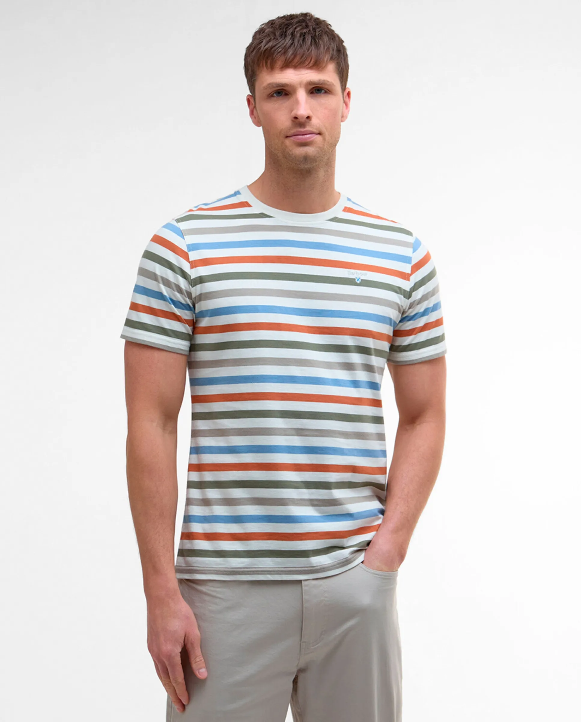 Мужская футболка с коротким рукавом и крупным принтом на спине Barbour, белый
Мужская футболка с коротким рукавом и крупным принтом на спине Barbour, белый