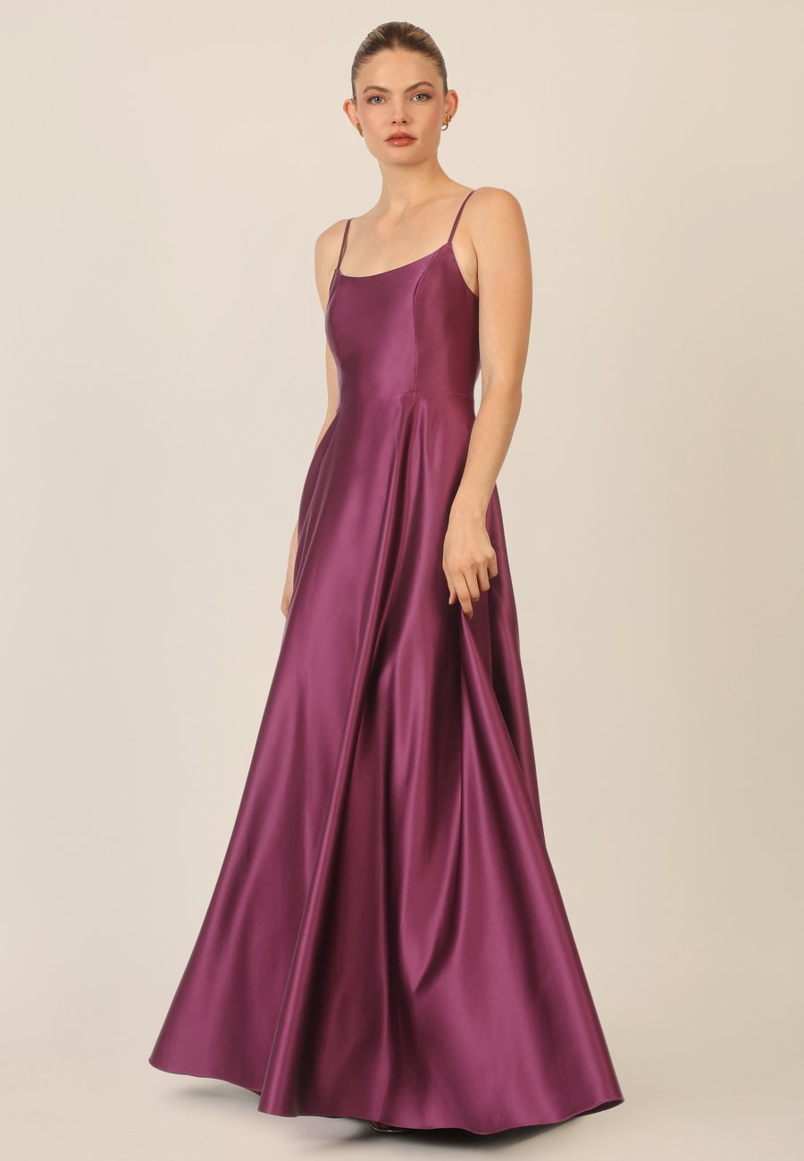 Платье Apart Occasion wear, Dunkel Lila/Dark Purple
Платье Apart Occasion wear, Dunkel Lila/Dark Purple
