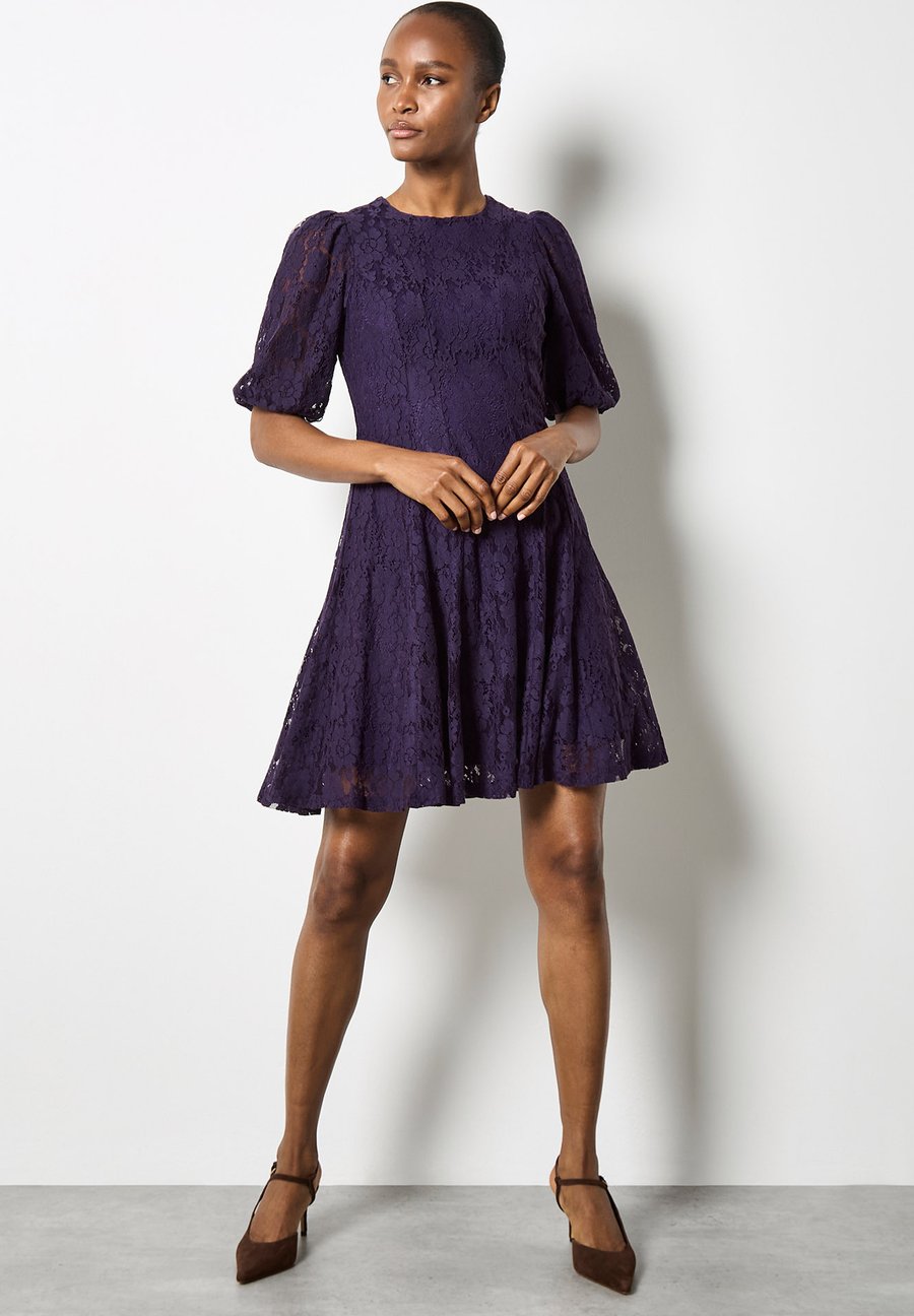 Платье Apricot FLORAL LACE SKATER , Purple
Платье Apricot FLORAL LACE SKATER , Purple