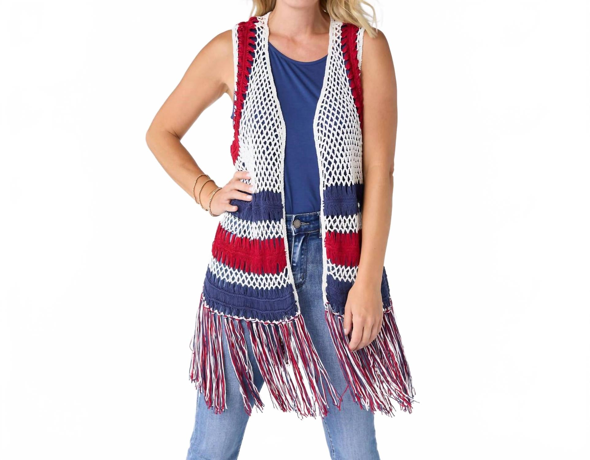 Победа Жилет с хлопковым кружевом и бахромой в патриотичных цветах Америки красно-бело-синий COCO + CARMEN
Победа Жилет с хлопковым кружевом и бахромой в патриотичных цветах Америки красно-бело-синий COCO + CARMEN