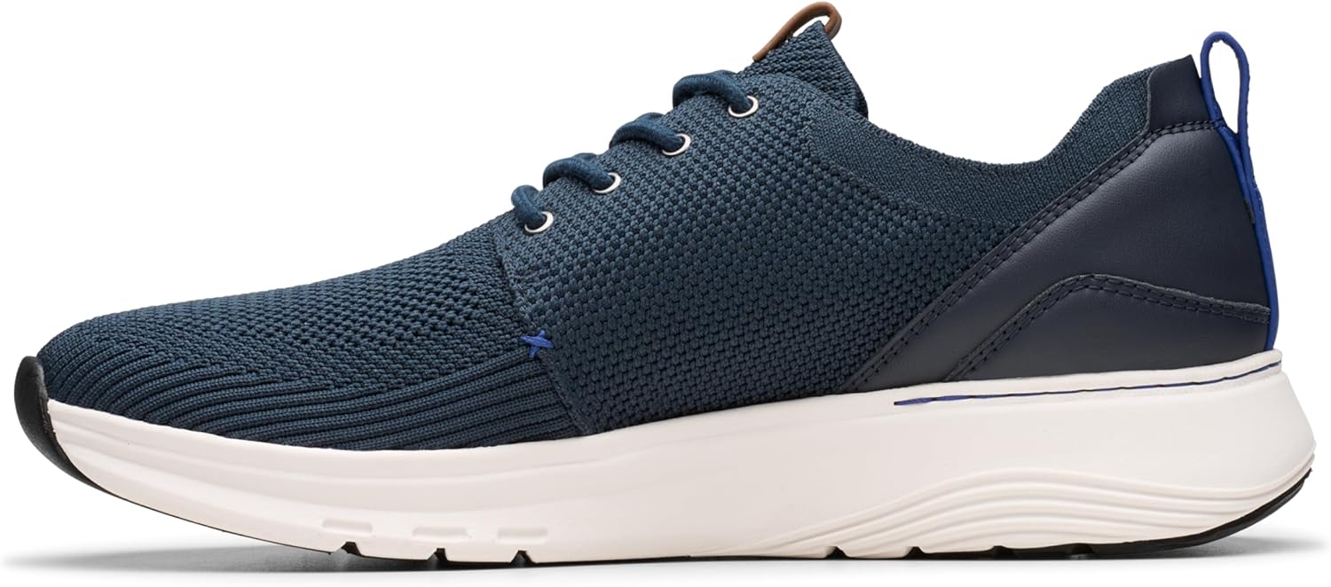 Мужские кроссовки Clarks Motion Trek Mix, темно-синий
Мужские кроссовки Clarks Motion Trek Mix, темно-синий