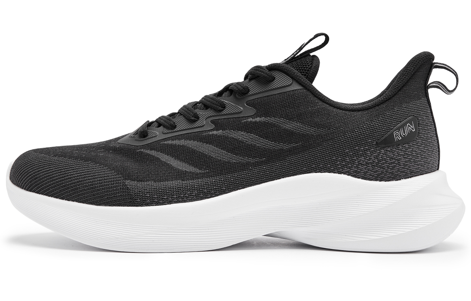 Легкие беговые кроссовки мужские низкие черные Jordan White QIAODAN
Легкие беговые кроссовки мужские низкие черные Jordan White QIAODAN