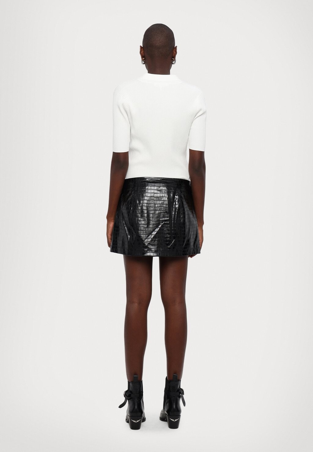 Мини-юбка DEBOSEED CROC MICHAEL Michael Kors, черный
Мини-юбка DEBOSEED CROC MICHAEL Michael Kors, черный