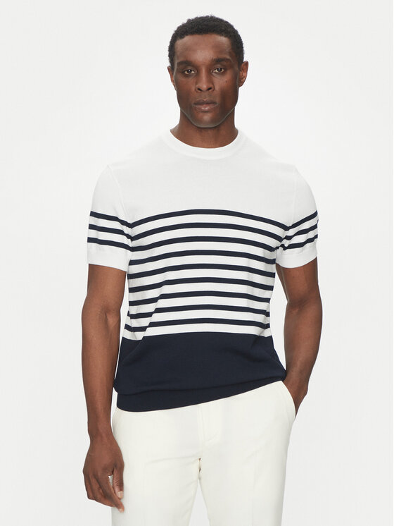 Свитер обычного кроя 65016 151801 Hechter Paris, синий
Свитер обычного кроя 65016 151801 Hechter Paris, синий