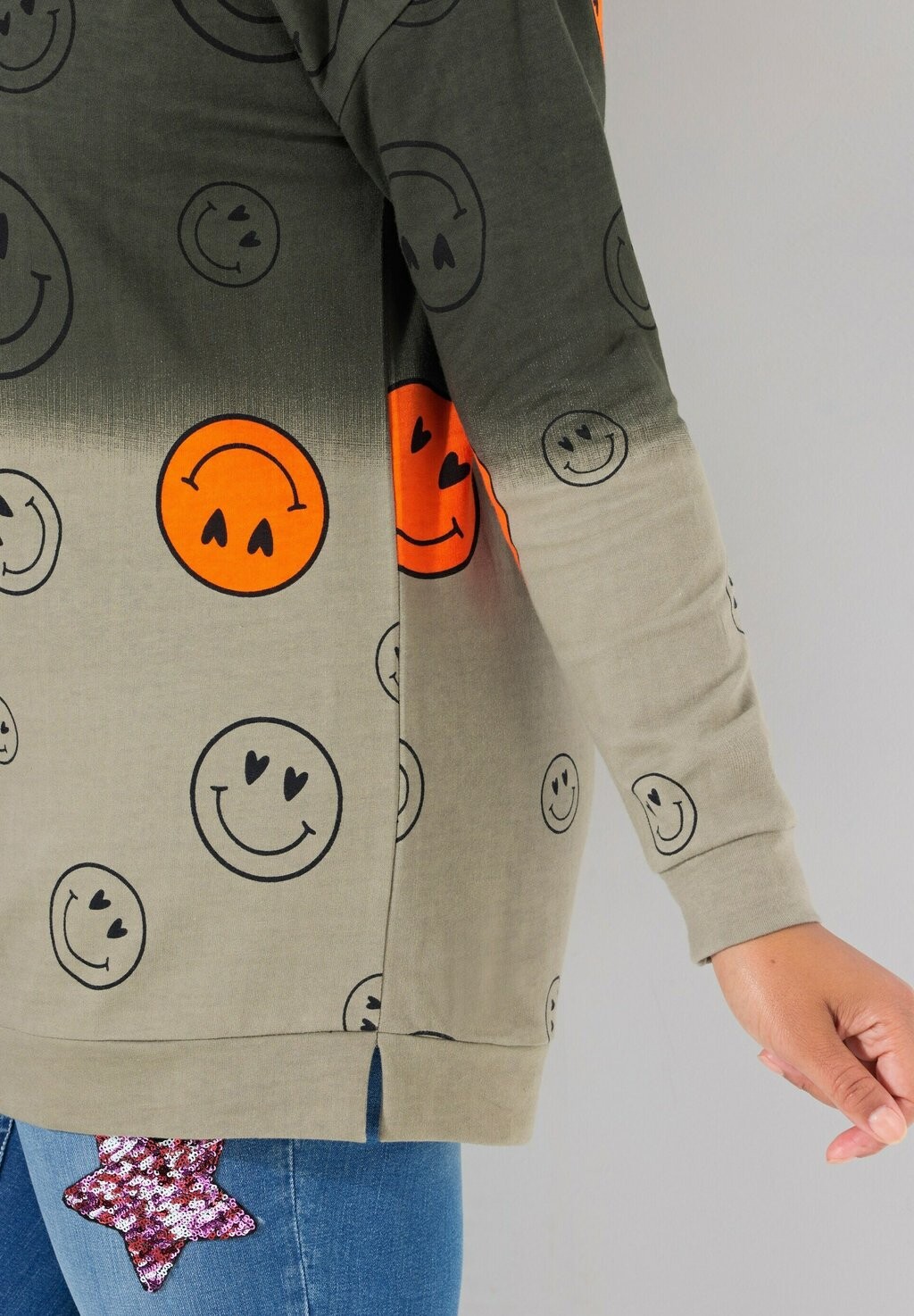 Толстовка FARBVERLAUF SMILEY Angel of Style, серый
Толстовка FARBVERLAUF SMILEY Angel of Style, серый