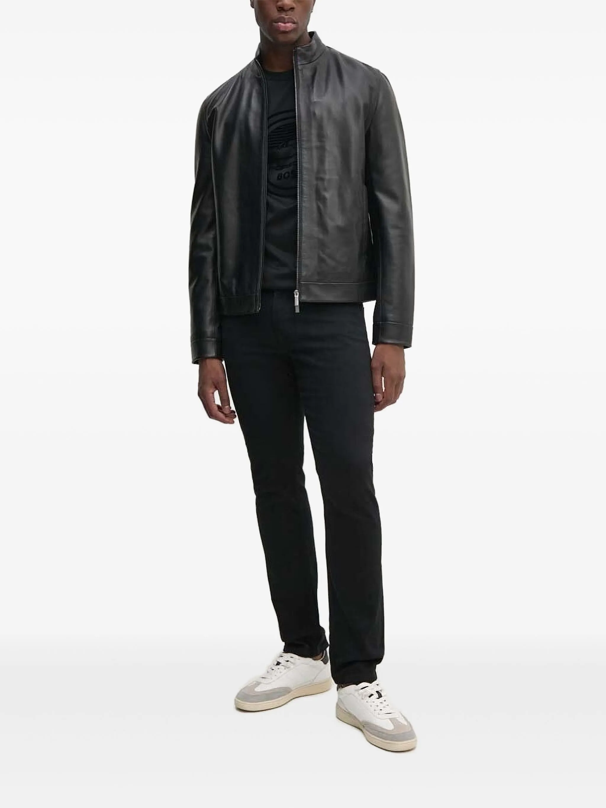 Джинсы с нашивкой-логотипом Boss, черный
Джинсы с нашивкой-логотипом Boss, черный