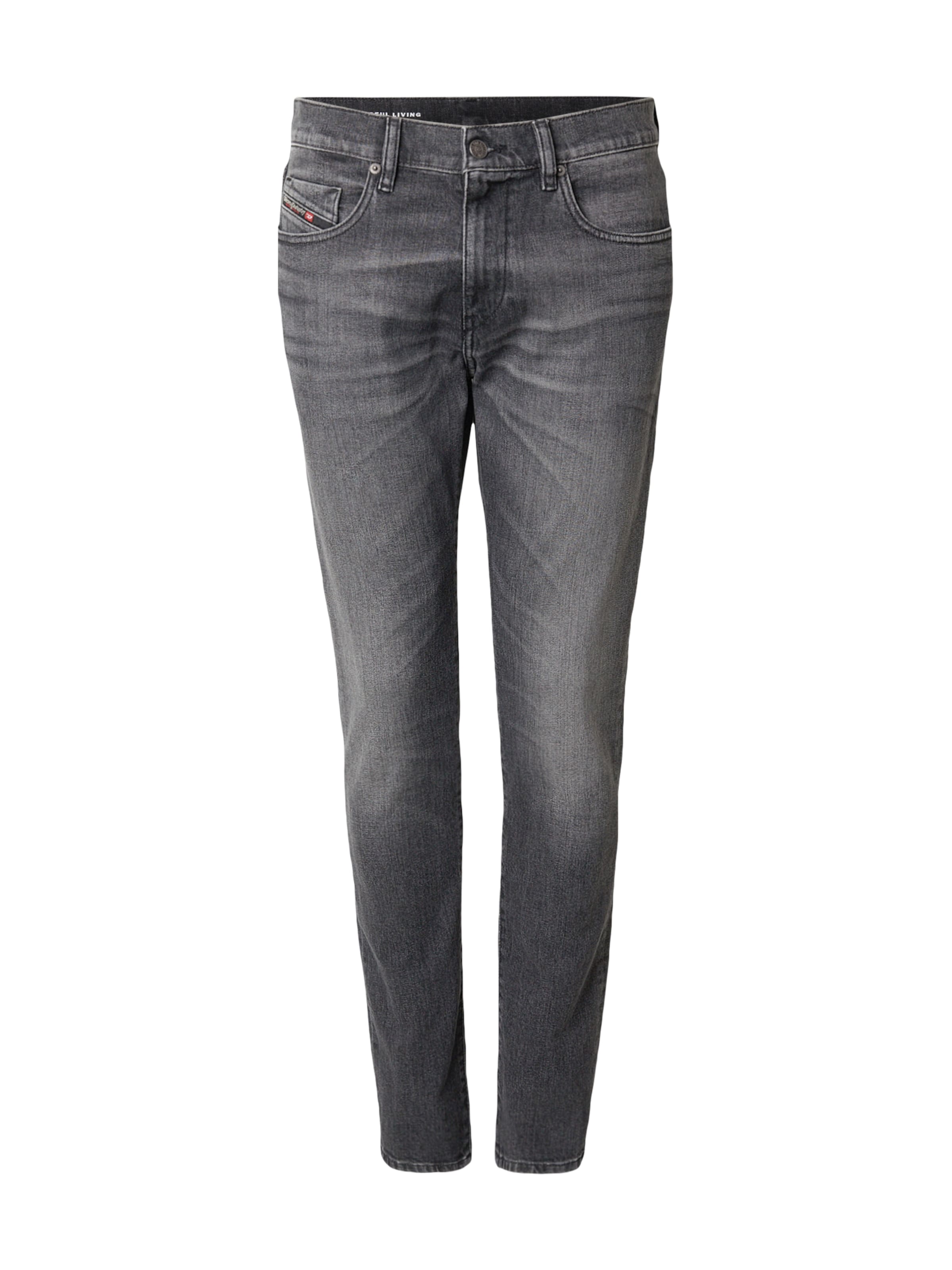 DIESEL Джинсы Slim fit '2019 D-STRUKT' в черном дениме
DIESEL Джинсы Slim fit '2019 D-STRUKT' в черном дениме