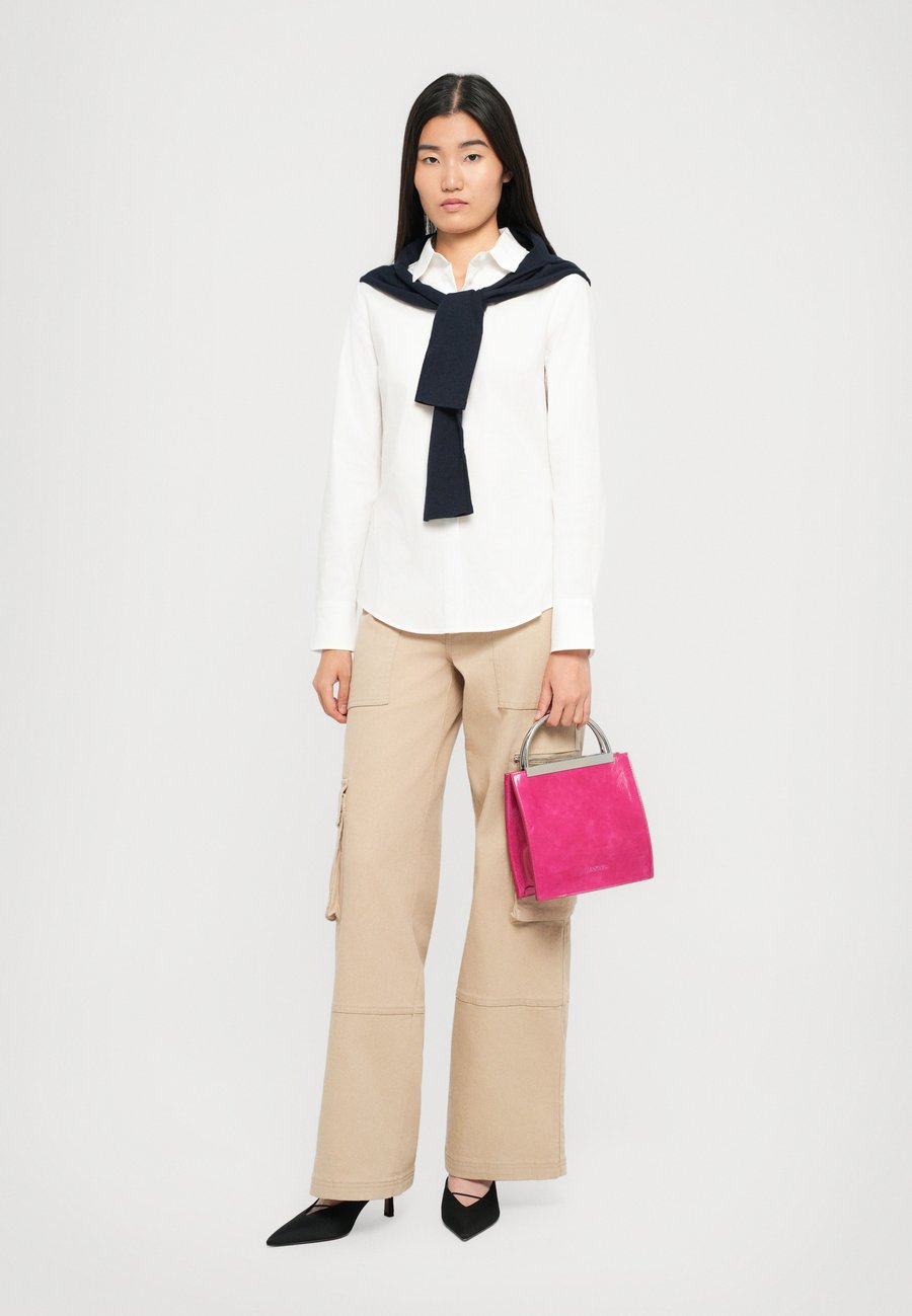 Сумка MAX&Co. SOLECUBE, Fuchsie ./Pink
Сумка MAX&Co. SOLECUBE, Fuchsie ./Pink