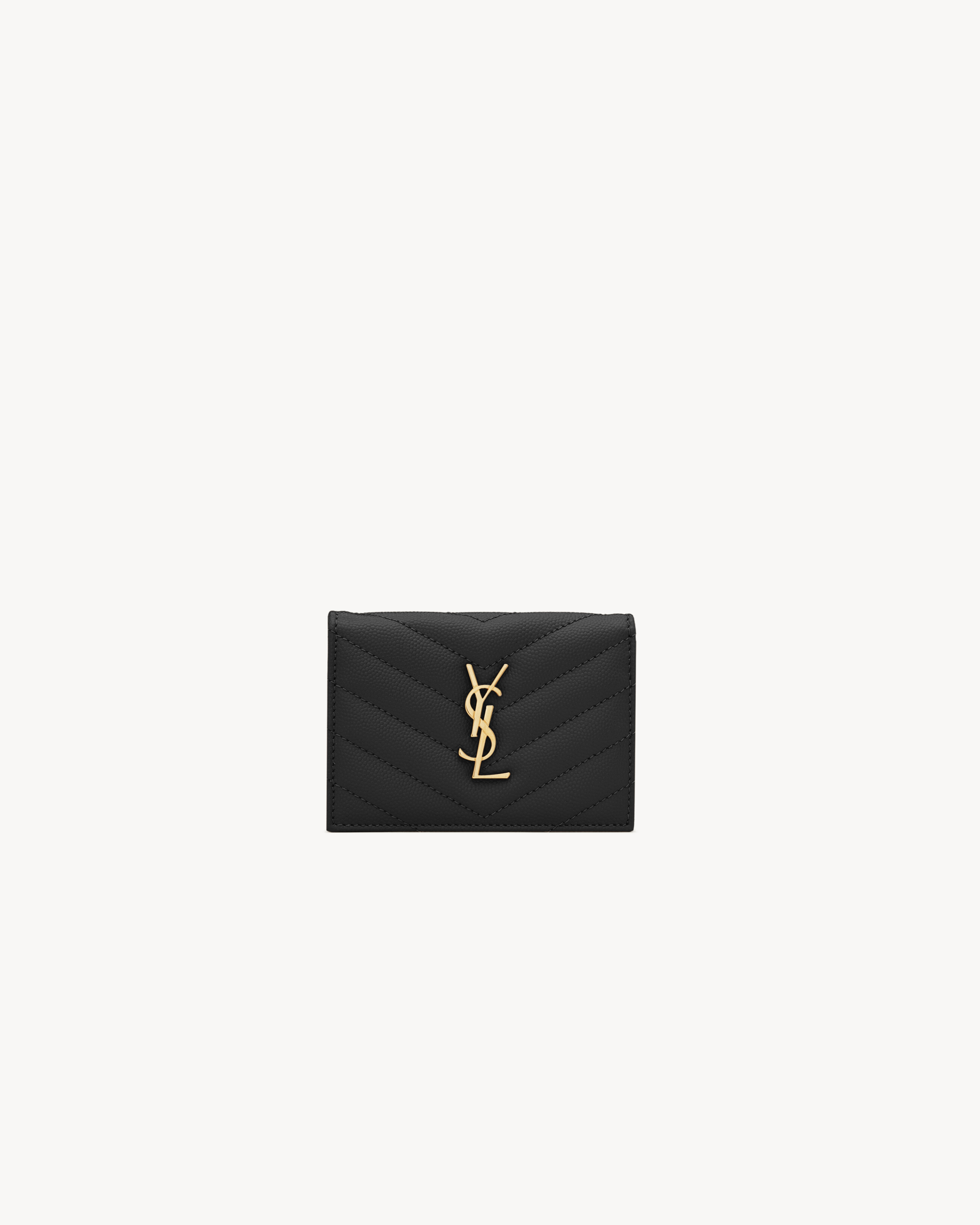 Визитница CASSANDRE MATELASSE из кожи grain de poudre Saint Laurent, черный
Визитница CASSANDRE MATELASSE из кожи grain de poudre Saint Laurent, черный