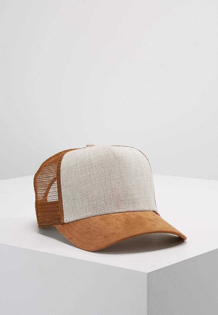 Бейсболка SUELIN Djinn's, цвет sand
Бейсболка SUELIN Djinn's, цвет sand