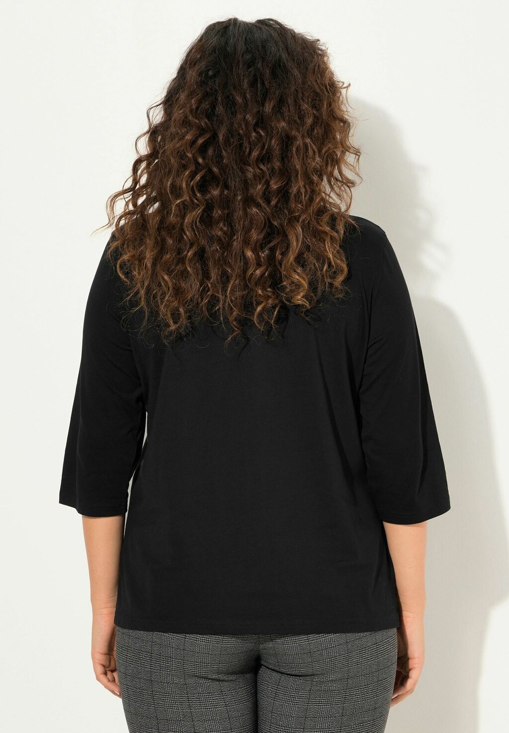 Топ с длинными рукавами FACE 3/4 SLEEVE GRAPHIC TEE Ulla Popken, черный
Топ с длинными рукавами FACE 3/4 SLEEVE GRAPHIC TEE Ulla Popken, черный