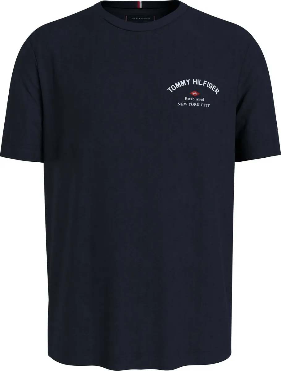 Рубашка Tommy Hilfiger с короткими рукавами "PHOTOPRINT BRIDGE TEE", с крупным принтом на спине, цвет Desert Sky
Рубашка Tommy Hilfiger с короткими рукавами "PHOTOPRINT BRIDGE TEE", с крупным принтом на спине, цвет Desert Sky