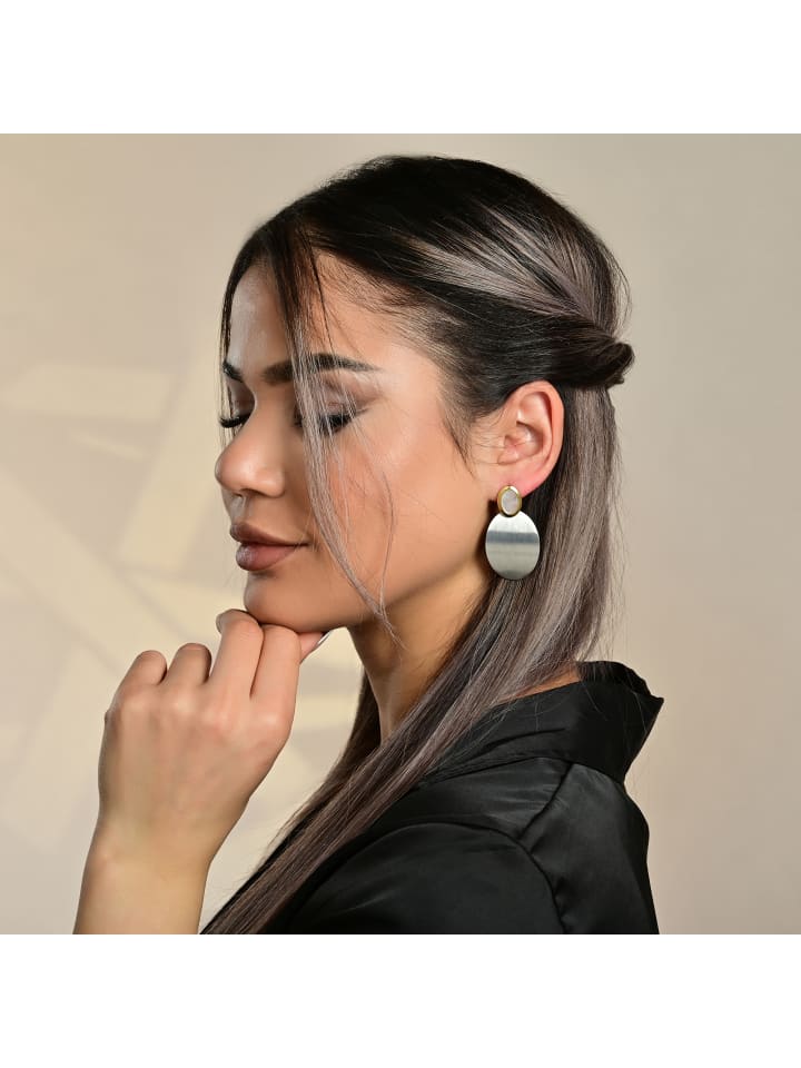 Adeliás Женские серьги - серьги-гвоздики из нержавеющей стали с перламутровыми вставками в серебряной оправе
Adeliás Женские серьги - серьги-гвоздики из нержавеющей стали с перламутровыми вставками в серебряной оправе