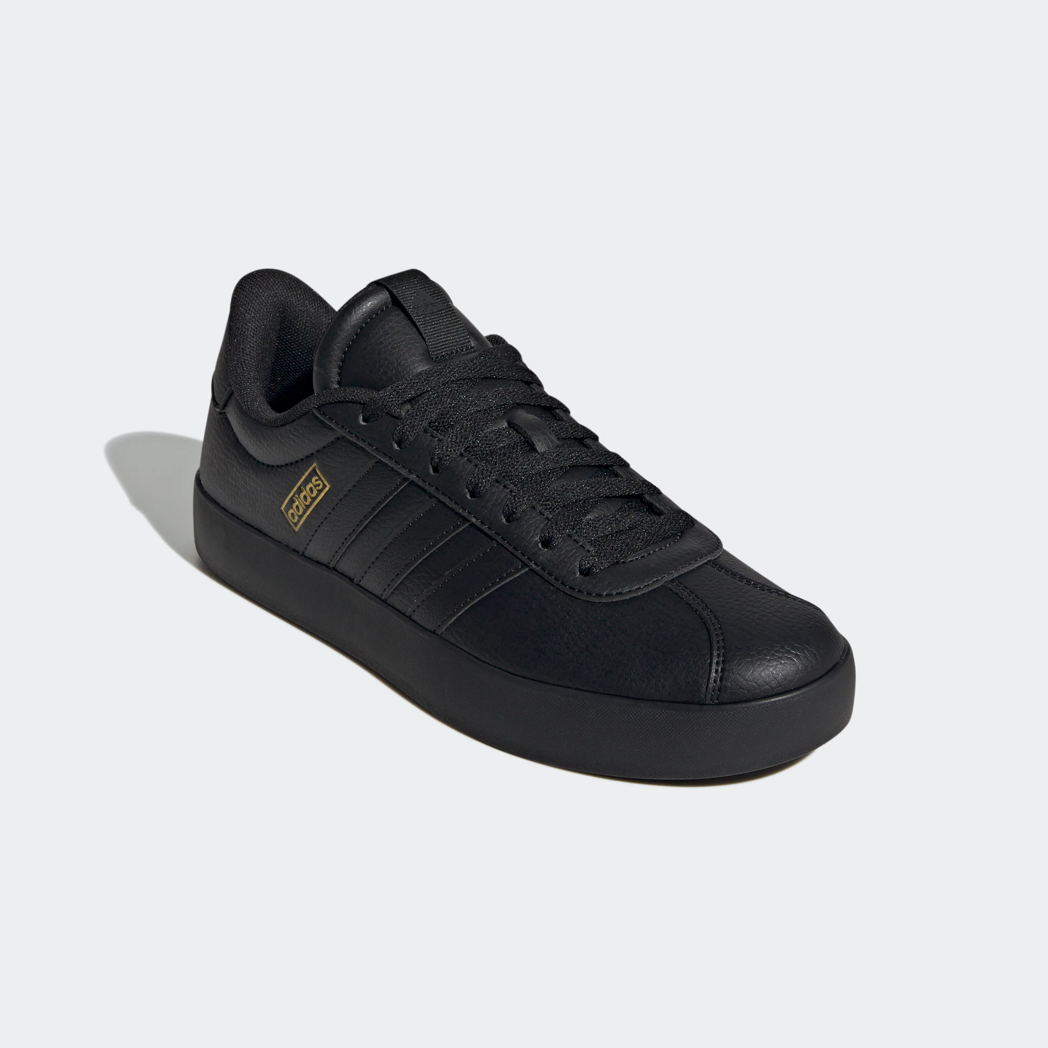 Кроссовки Adidas Sportswear "VL COURT 3.0", вдохновленные дизайном Adidas Samba, цвет Core Black / Core Black / Gold Metallic
Кроссовки Adidas Sportswear "VL COURT 3.0", вдохновленные дизайном Adidas Samba, цвет Core Black / Core Black / Gold Metallic
