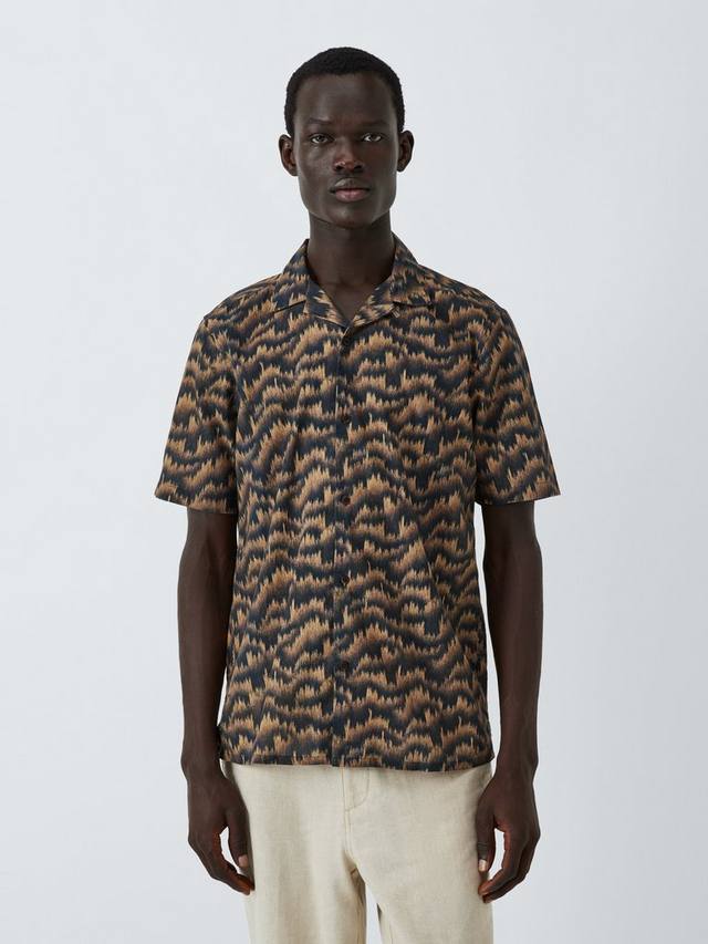 Хлопковая рубашка с узором икат в виде волн John Lewis
Хлопковая рубашка с узором икат в виде волн John Lewis