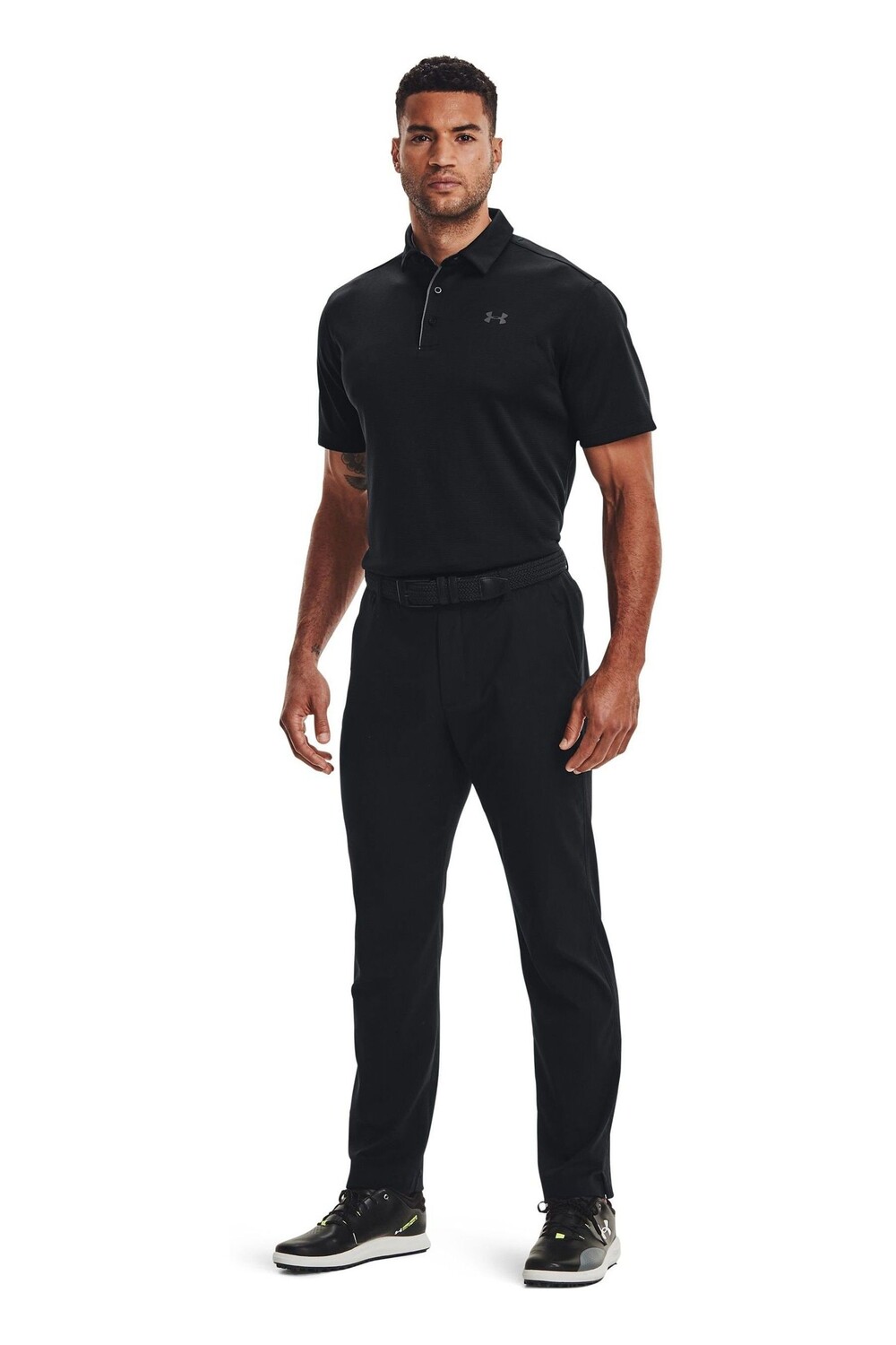 Темно- рубашка-поло из технического гольфа Under Armour, черный
Темно- рубашка-поло из технического гольфа Under Armour, черный