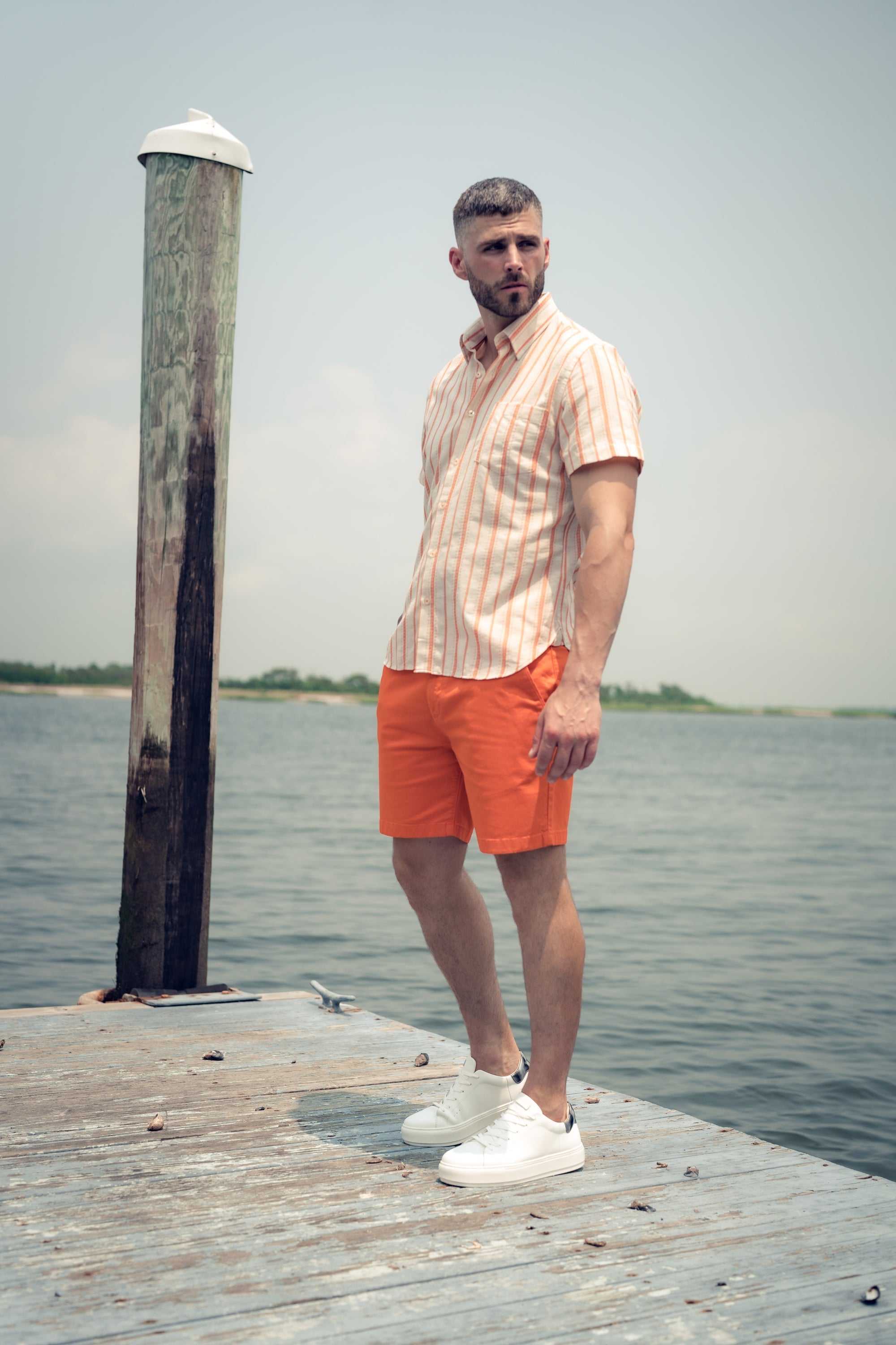 Рубашка с коротким рукавом в оранжевую и бежевую полоску American Heritage
Рубашка с коротким рукавом в оранжевую и бежевую полоску American Heritage