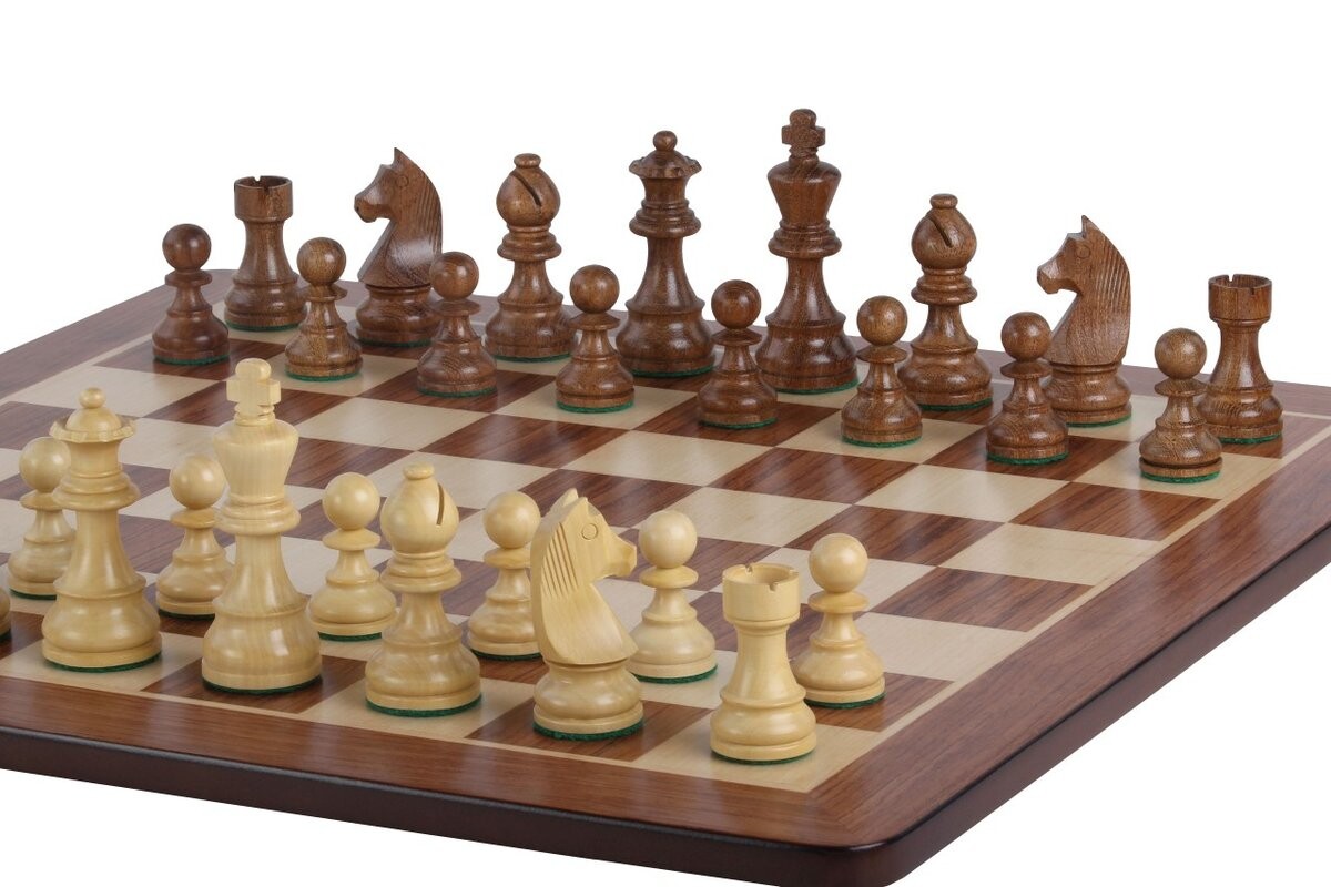 Набор турнирных шахмат №6 - доска 58мм + фигуры Timeless (Немецкий конь) 3,75 Sunrise Chess & Games
Набор турнирных шахмат №6 - доска 58мм + фигуры Timeless (Немецкий конь) 3,75 Sunrise Chess & Games