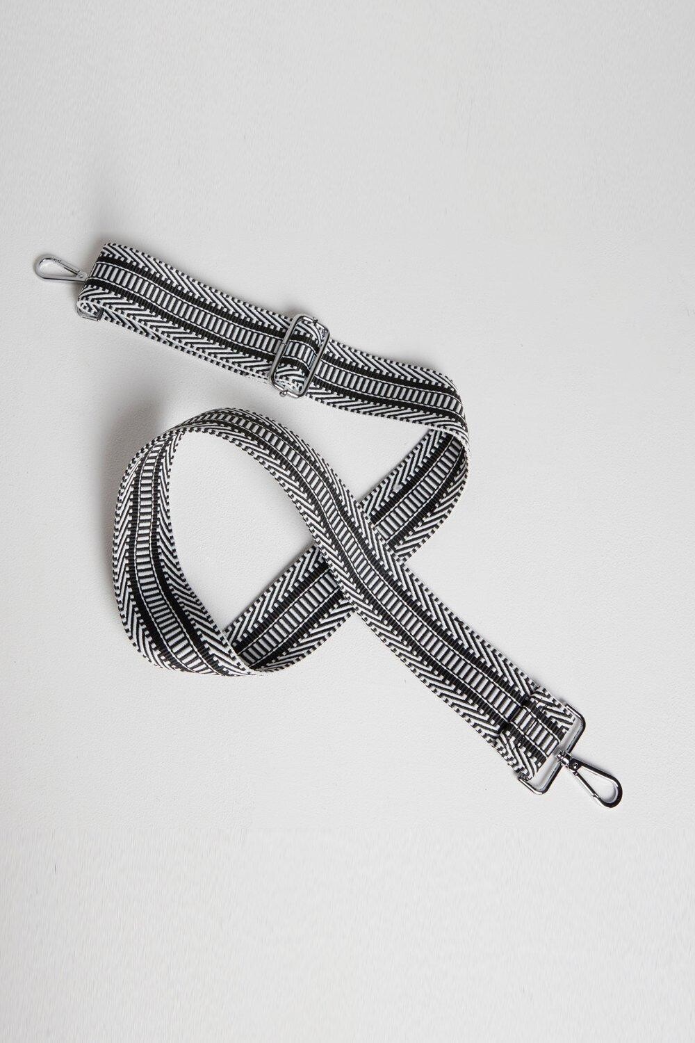 Ремешок через плечо Черный Ацтек Betsy & Floss, черный
Ремешок через плечо Черный Ацтек Betsy & Floss, черный