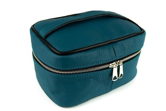 К-02-Темно-синяя косметичка KEMER
К-02-Темно-синяя косметичка KEMER