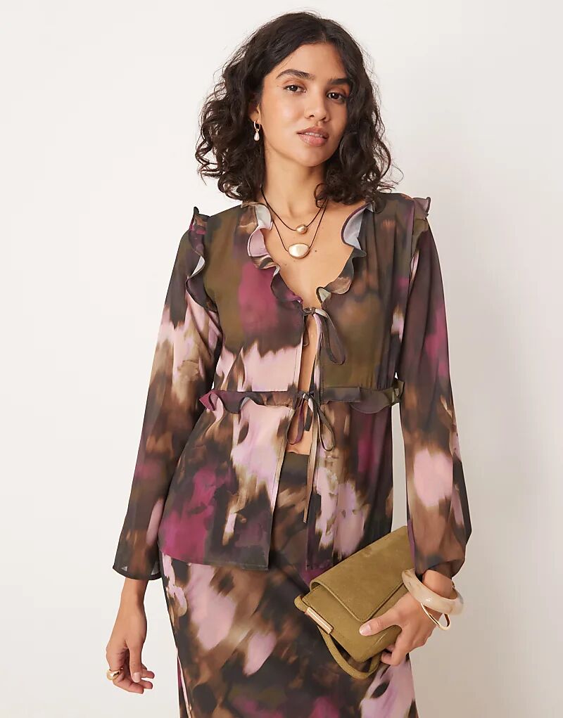 Красивый, роскошный лонгслив с длинными рукавами и оборками, с абстрактным принтом
Красивый, роскошный лонгслив с длинными рукавами и оборками, с абстрактным принтом