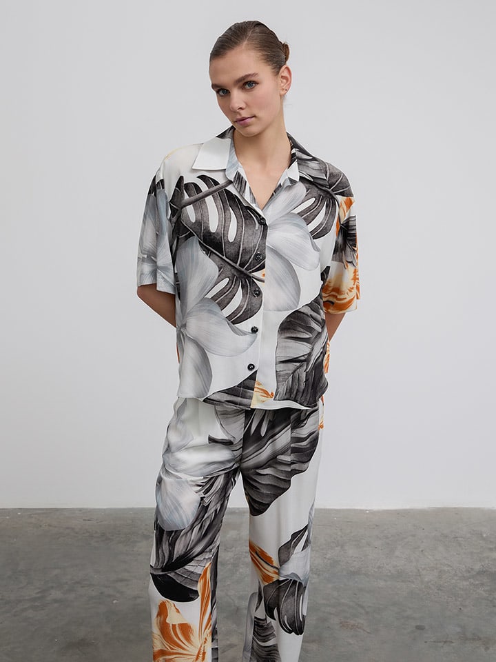 Блузка BGN, черный/белый
Блузка BGN, черный/белый