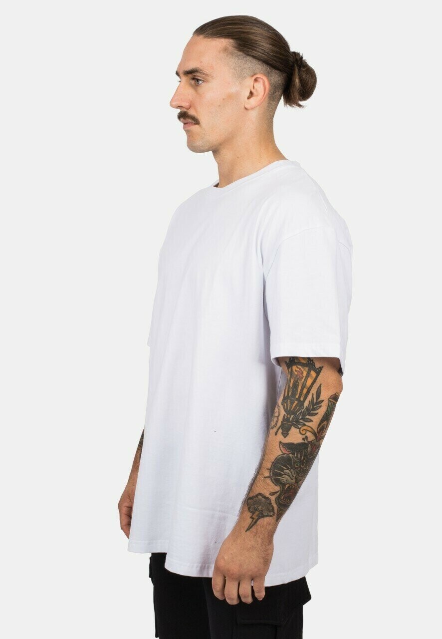 Базовая футболка Blackskies, белая
Базовая футболка Blackskies, белая