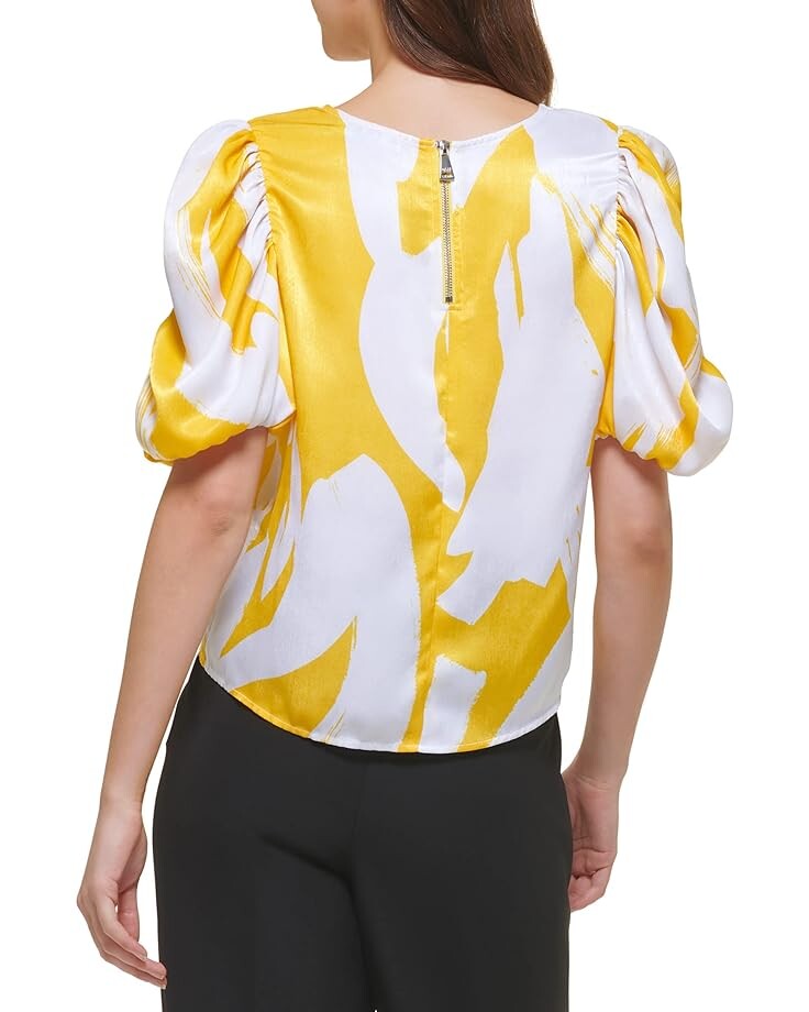 Блуза DKNY Short Sleeve Printed Satin Blouse, цвет White/Pop Yellow Multi
Блуза DKNY Short Sleeve Printed Satin Blouse, цвет White/Pop Yellow Multi