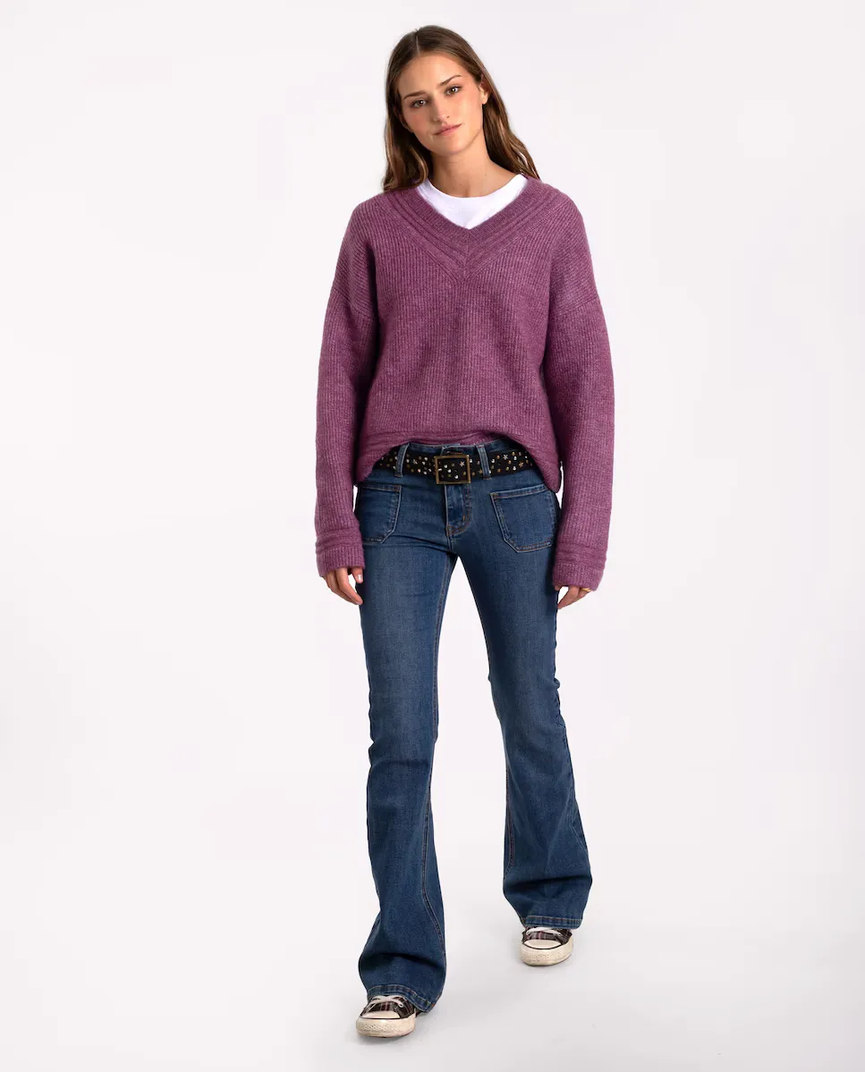 Женские прямые расклешенные джинсы средней посадки The-Are, индиго
Женские прямые расклешенные джинсы средней посадки The-Are, индиго