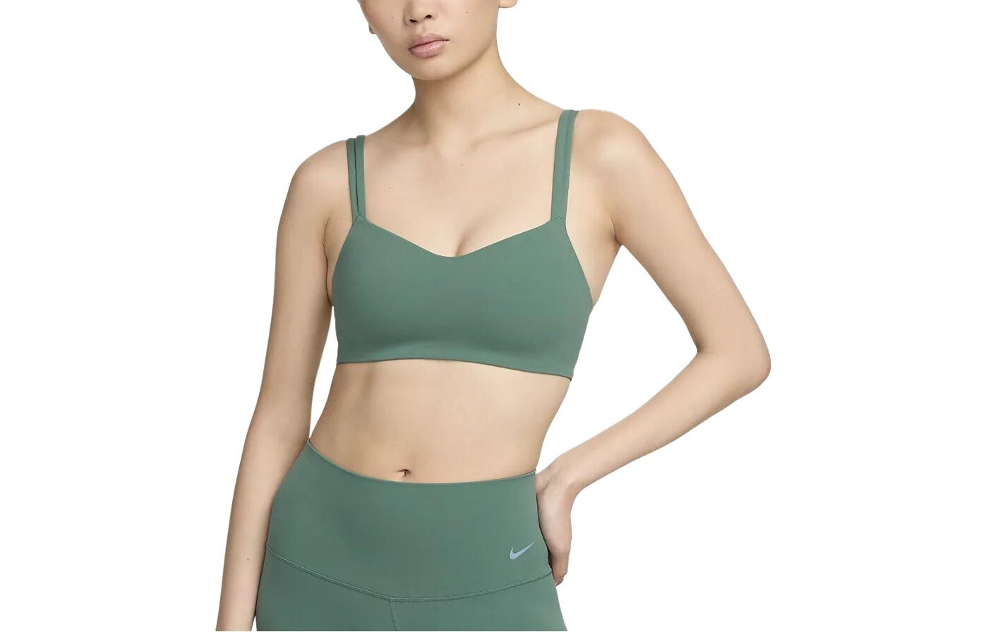 Спортивное нижнее белье женское зеленое Nike
Спортивное нижнее белье женское зеленое Nike