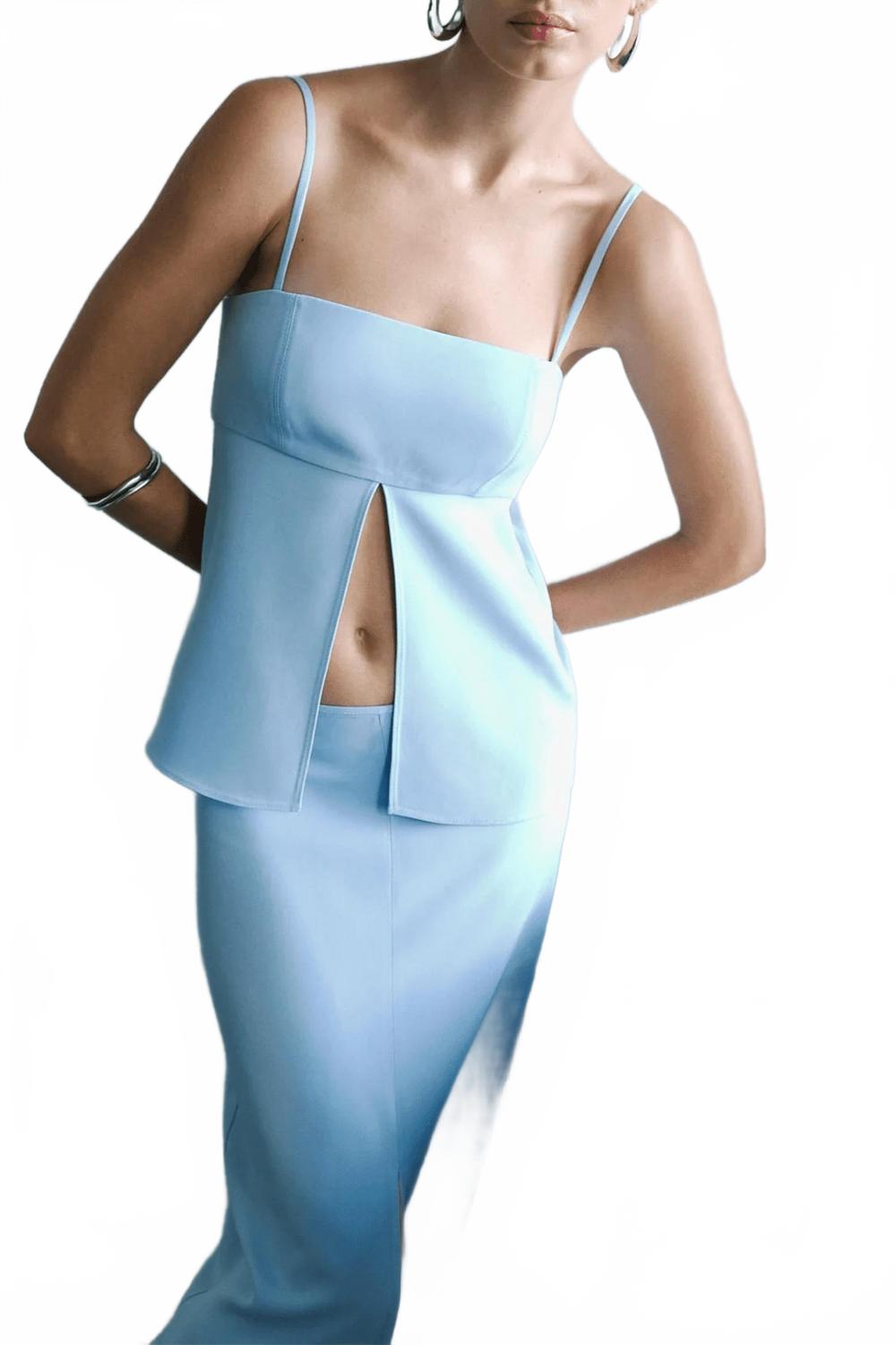 Меган топ на бретелях в синем ILA
Меган топ на бретелях в синем ILA