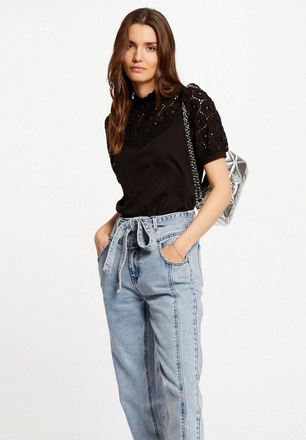 Блузка SHORT-SLEEVED Morgan, цвет noir
Блузка SHORT-SLEEVED Morgan, цвет noir