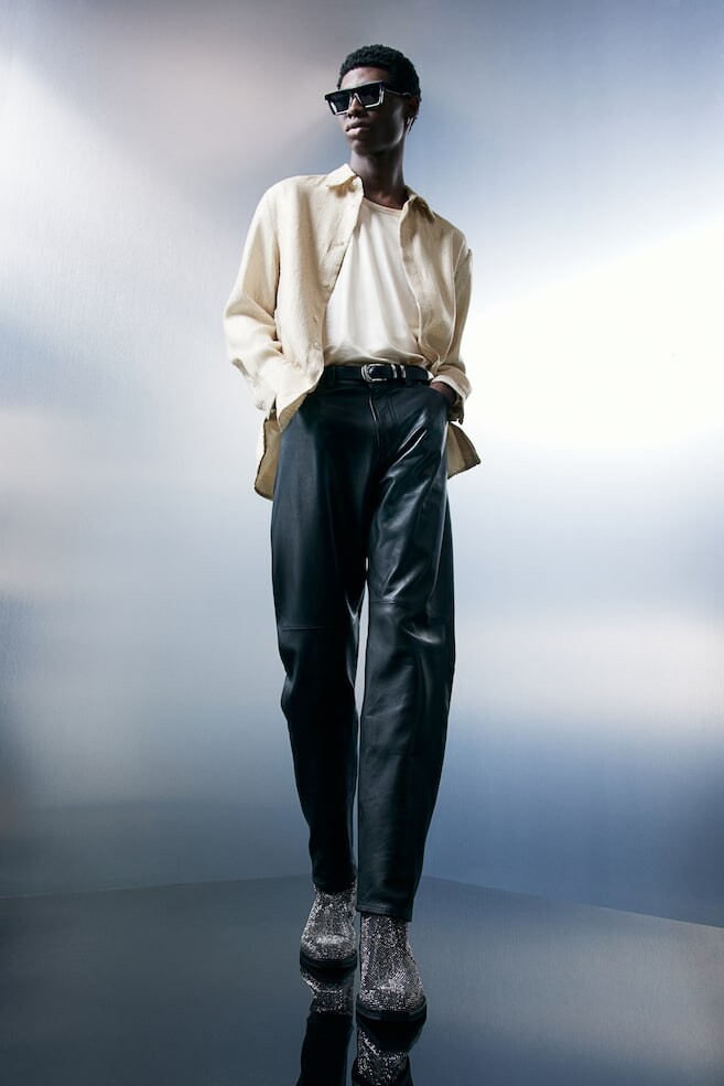 Рубашка с пайетками обычного кроя H&M, бежевый
Рубашка с пайетками обычного кроя H&M, бежевый