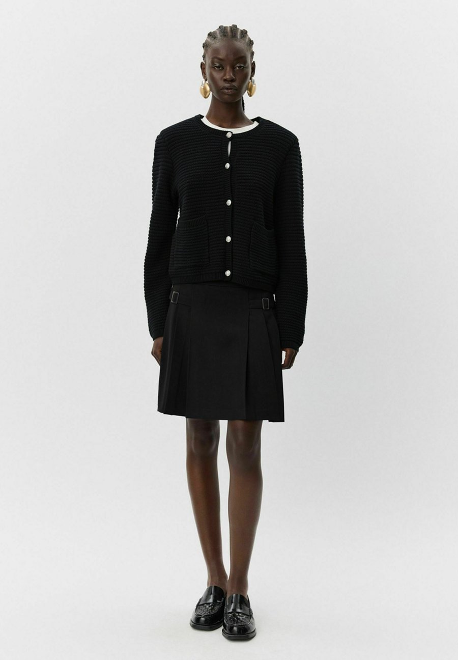 Кардиган Sofie Schnoor Cardigan, Black
Кардиган Sofie Schnoor Cardigan, Black