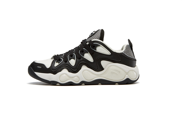 Баскетбольные кроссовки VERTICAL женские с низким верхом, белые/серые Fila Fusion
Баскетбольные кроссовки VERTICAL женские с низким верхом, белые/серые Fila Fusion