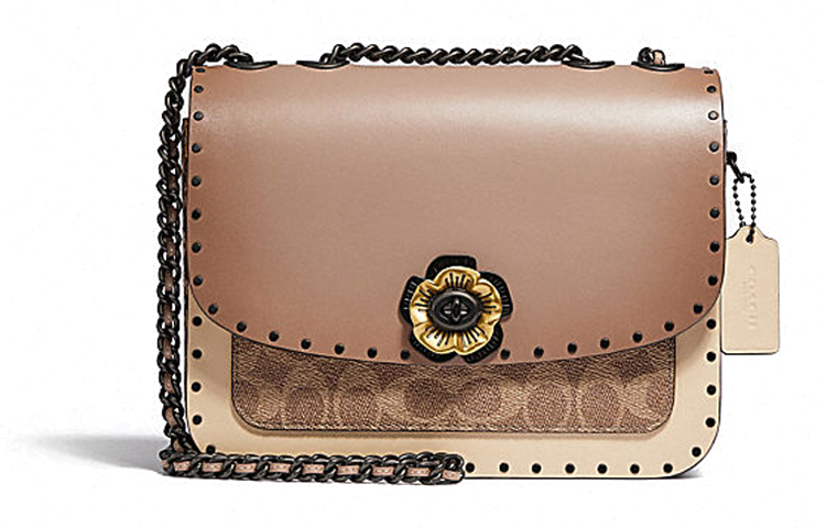 COACH Мадисон кожаная маленькая квадратная сумка через плечо среднего размера женская молочно-бежевая
COACH Мадисон кожаная маленькая квадратная сумка через плечо среднего размера женская молочно-бежевая