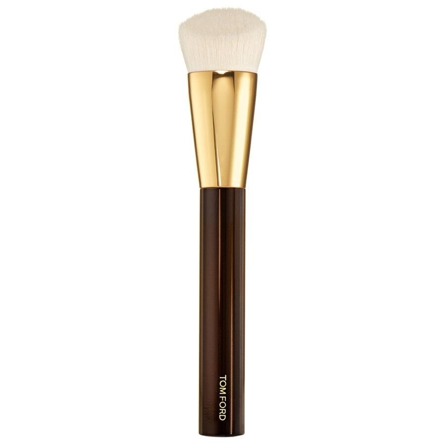 Кисть для лица shade and illuminate foundation brush 2.5 Tom Ford, количество 1 шт.
Кисть для лица shade and illuminate foundation brush 2.5 Tom Ford, количество 1 шт.