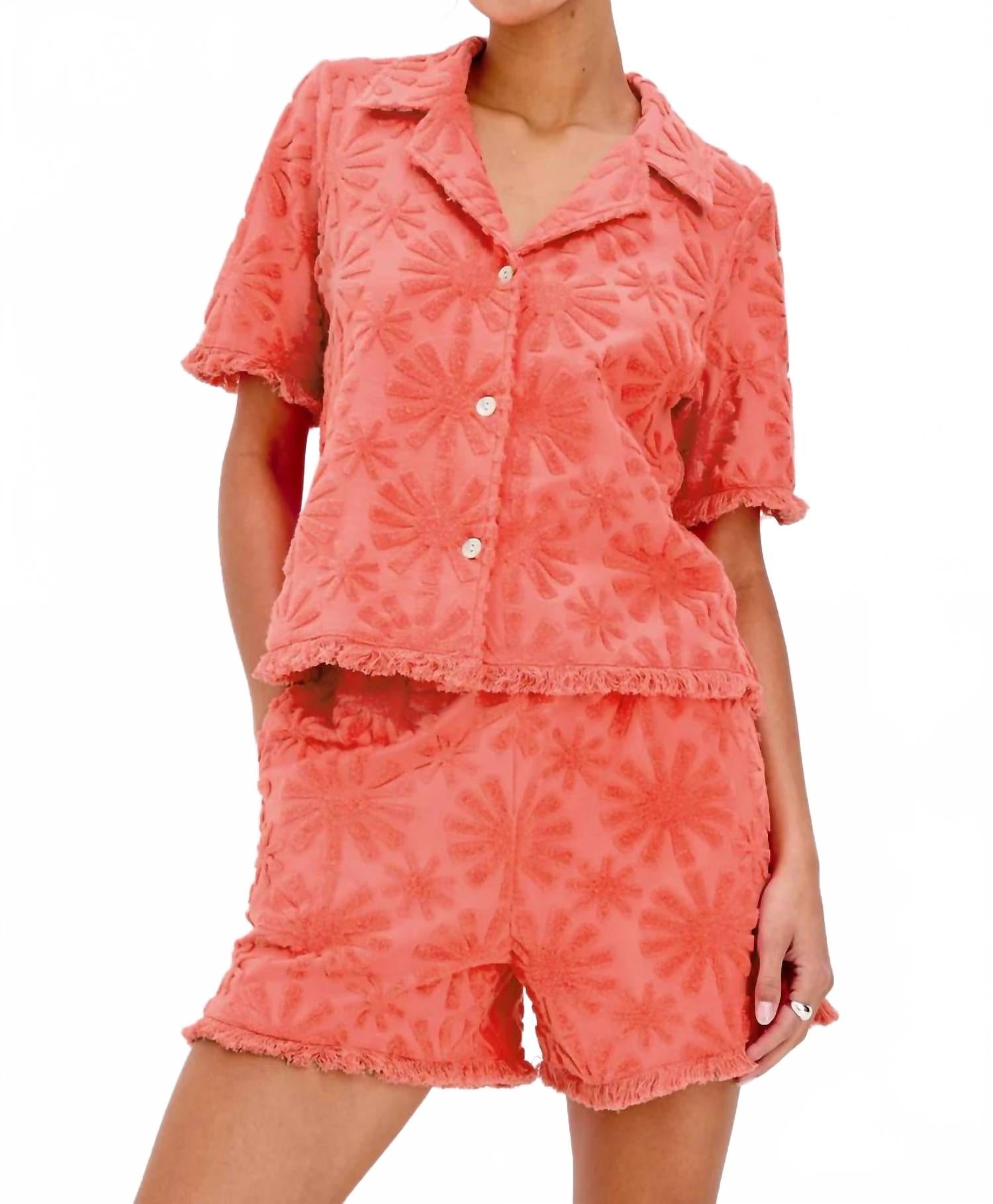 Топ Tiff Red Sunburst Rails
Топ Tiff Red Sunburst Rails