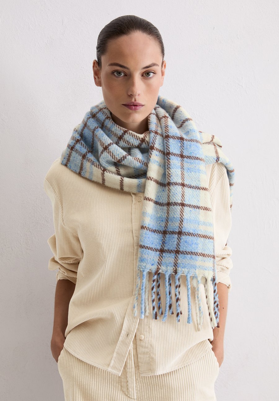 Шарф Marc O'Polo Scarf, Light Blue/Blue
Шарф Marc O'Polo Scarf, Light Blue/Blue