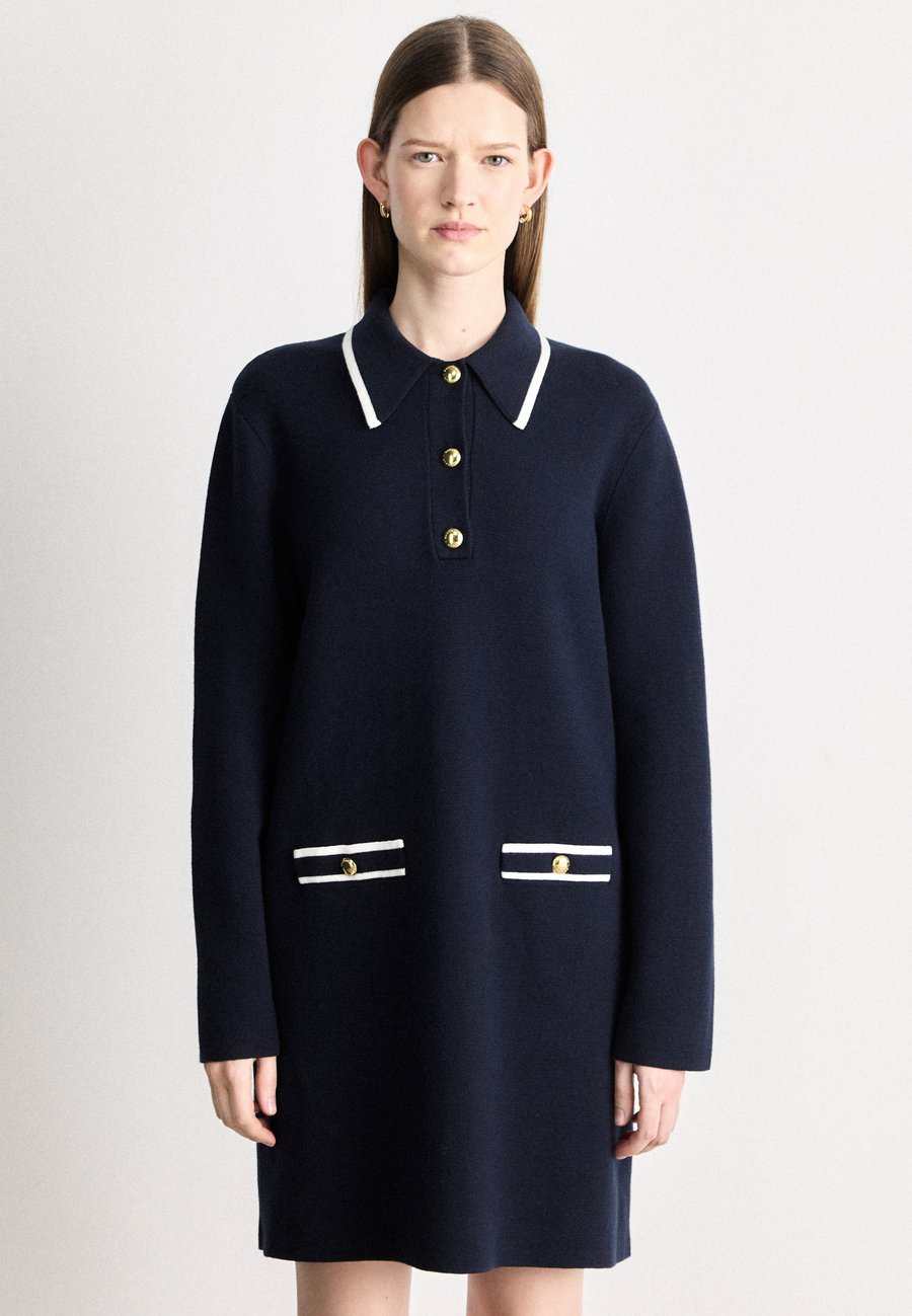 Платье Barbour RIVER MINI DRESS, Dark Navy/Dark Blue
Платье Barbour RIVER MINI DRESS, Dark Navy/Dark Blue