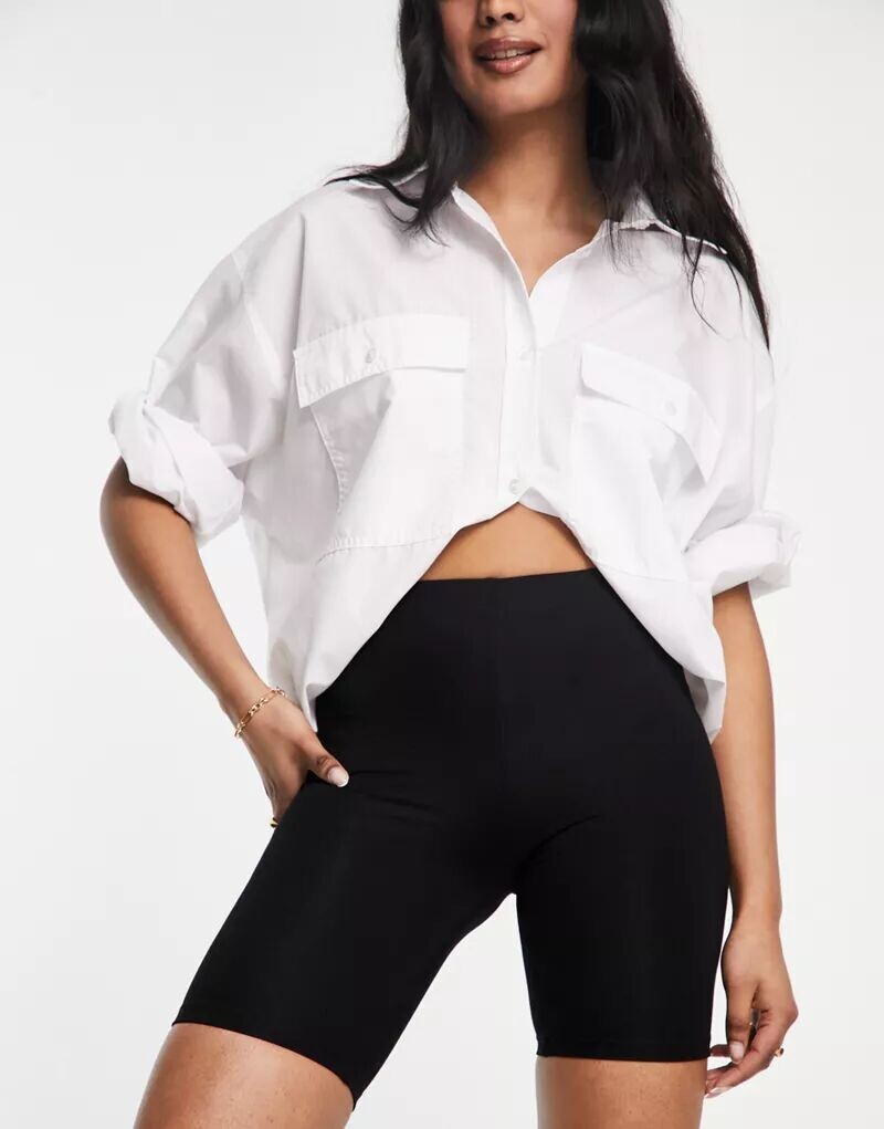 Черные базовые шорты-леггинсы ASOS
Черные базовые шорты-леггинсы ASOS