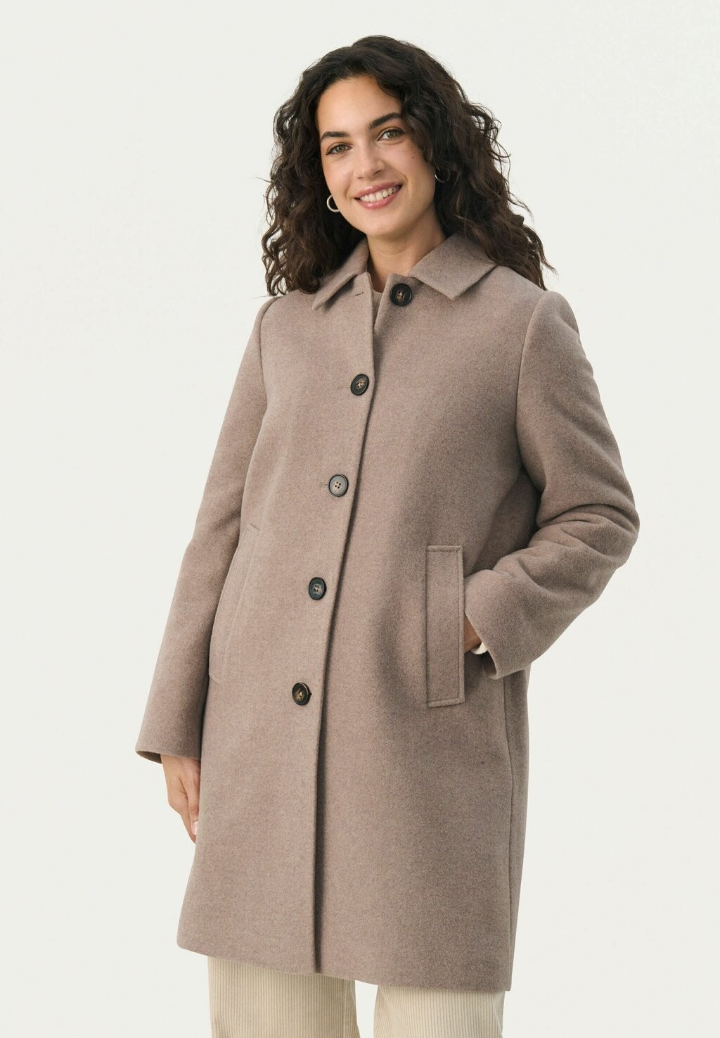 Классическое пальто LILAHPW OTW Part Two, коричневый
Классическое пальто LILAHPW OTW Part Two, коричневый