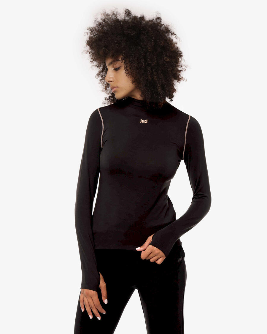 JAKED Черная синтетическая фитнес-футболка для женщин
JAKED Черная синтетическая фитнес-футболка для женщин