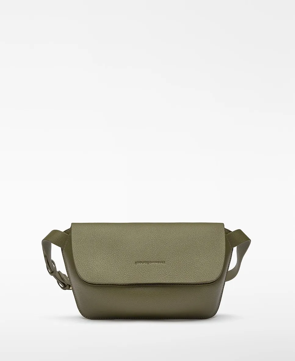Женская поясная сумка Dorna из гладкой кожи Adolfo Dominguez, оливковый
Женская поясная сумка Dorna из гладкой кожи Adolfo Dominguez, оливковый