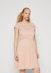 Коктейльное платье / Вечернее платье VIBETINA O NECK SHORT DRESS Vila, светло-розовый
Коктейльное платье / Вечернее платье VIBETINA O NECK SHORT DRESS Vila, светло-розовый