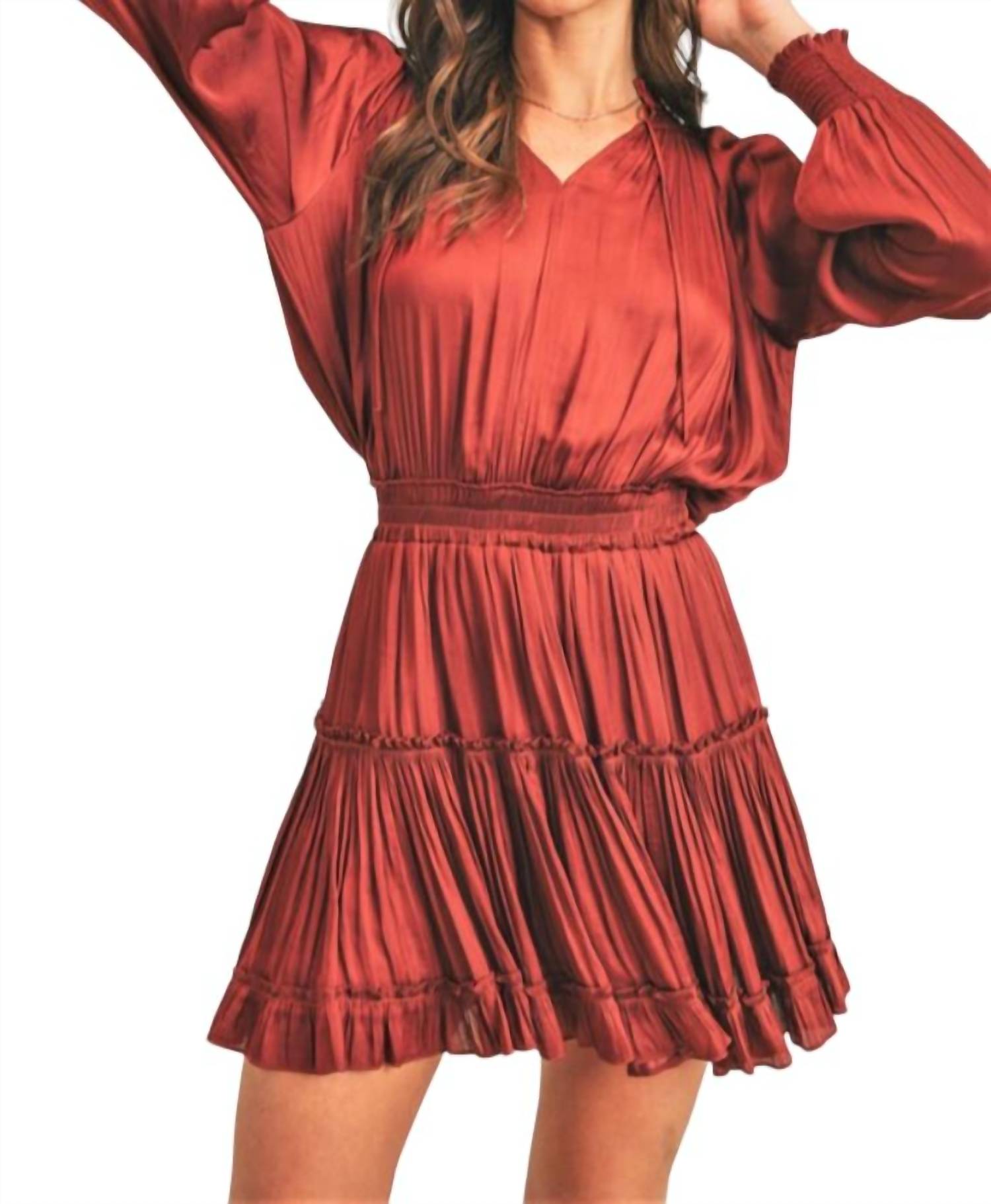 Она — классическое платье цвета ржавчины RESET by Jane, цвет rust
Она — классическое платье цвета ржавчины RESET by Jane, цвет rust