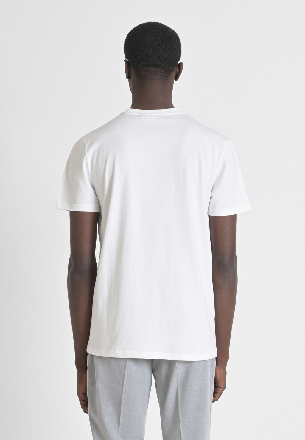 Футболка с принтом Antony Morato, бежевый 
Футболка с принтом Antony Morato, бежевый