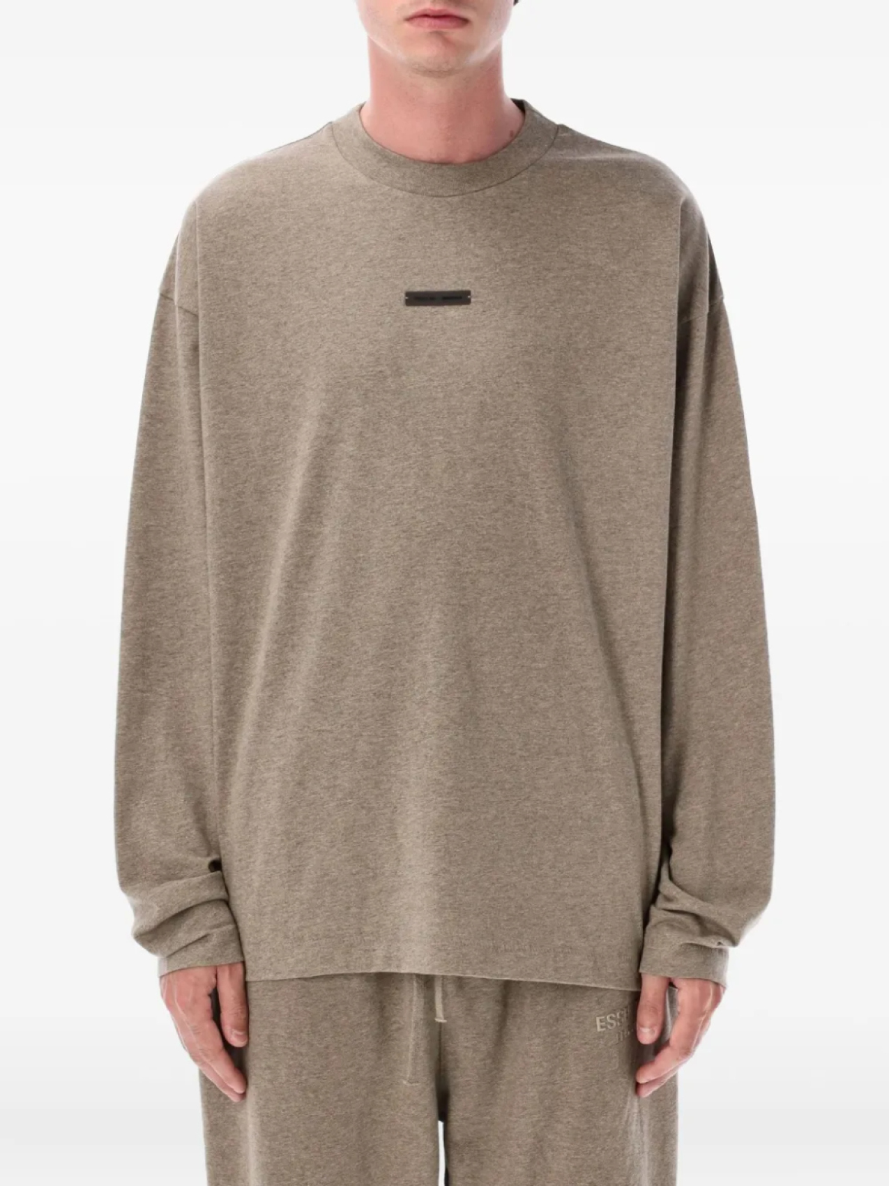 Футболка с длинным рукавом FEAR OF GOD ESSENTIALS, коричневый
Футболка с длинным рукавом FEAR OF GOD ESSENTIALS, коричневый