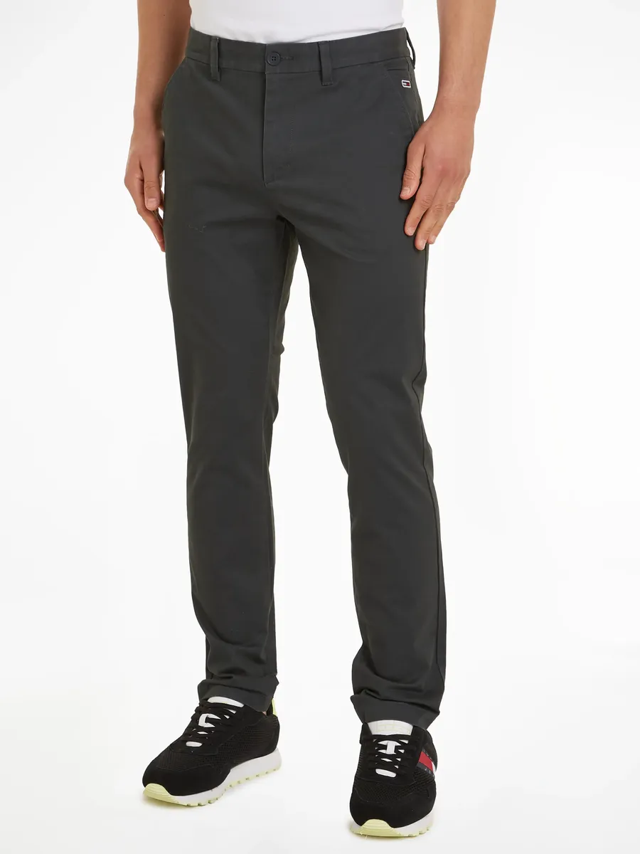 Брюки-чиносы Tommy Jeans "TJM AUSTIN CHINO", фасон с 5 карманами, цвет New Charcoal
Брюки-чиносы Tommy Jeans "TJM AUSTIN CHINO", фасон с 5 карманами, цвет New Charcoal